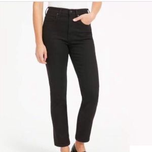 NWOT Everlane Cheeky Straight Jean